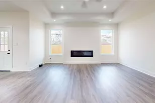 5119 Selinsky Rd, Houston, TX 77048 - Photo 2