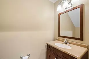 5207 Arboles Dr, Houston, TX 77035 - Photo 8