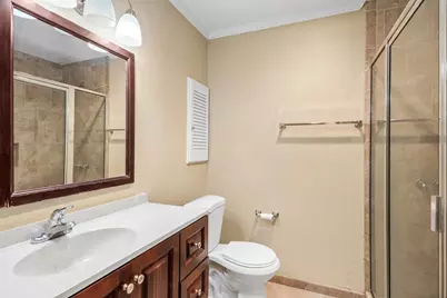 5207 Arboles Drive, Houston, TX 77035 - Photo 14