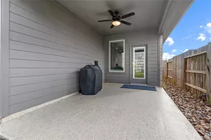 443 Stonebrook Ln, Conroe, TX 77304 - Photo 26