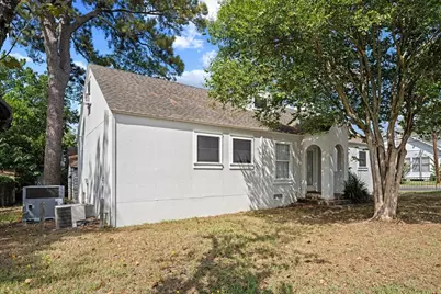 206 S Monroe Street, La Grange, TX 78945 - Photo 4