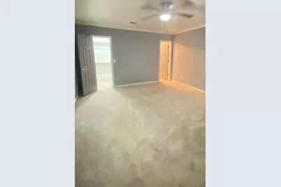 6623 Cresthill Street, Houston, TX 77033 - Photo 12
