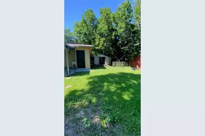 6623 Cresthill Street, Houston, TX 77033 - Photo 26