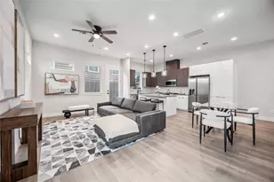 323 Charlock St St, Houston, TX 77022 - Photo 4