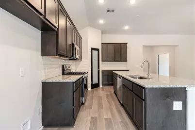 9586 Moss Rose, Willis, TX 77378 - Photo 8