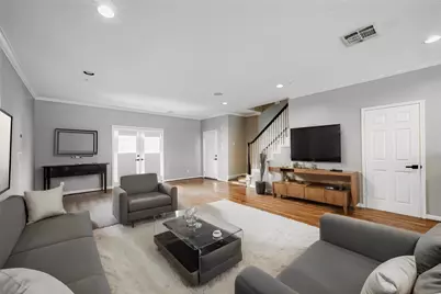 17 Waugh Drive #209, Houston, TX 77007 - Photo 2