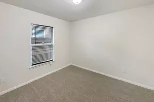 11122 Hillside Creek Dr, Humble, TX 77396 - Photo 8