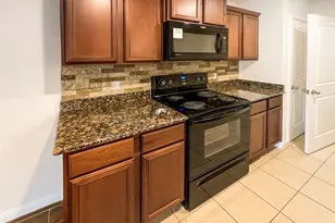 11122 Hillside Creek Dr, Humble, TX 77396 - Photo 12