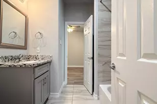 7823 Gladstone St, Houston, TX 77051 - Photo 14