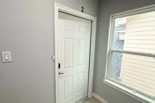 7823 Gladstone St, Houston, TX 77051 - Photo 2