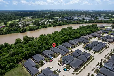 310 Barred Owl Court, Clute, TX 77531 - Photo 42
