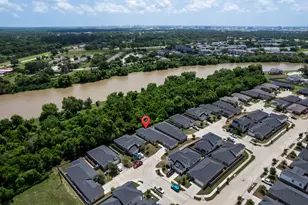 310 Barred Owl Ct, Clute, TX 77531 - Photo 42