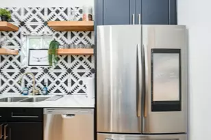 502 Dark St, Brenham, TX 77833 - Photo 6