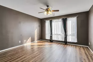 9915 Valance Way, Conroe, TX 77385 - Photo 18