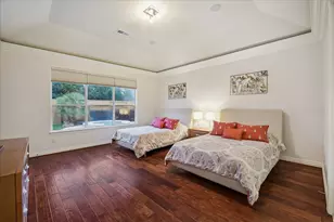 13606 Springcross Ct, Houston, TX 77077 - Photo 32