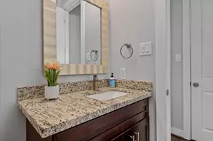 1005 Bingham St, Houston, TX 77007 - Photo 10