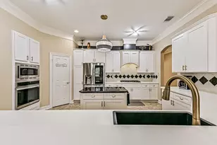 1621 Pine Crest Dr, Pearland, TX 77581 - Photo 12