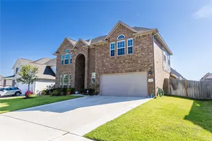 270 Little Dog Dr, Montgomery, TX 77356 - Photo 2