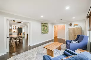 8502 Westview Dr, Spring Valley Village, TX 77055 - Photo 10