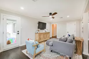 8502 Westview Dr, Spring Valley Village, TX 77055 - Photo 24