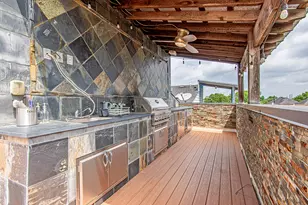 2025 Colquitt St, Houston, TX 77098 - Photo 4