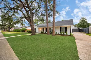 7819 Pagewood Ln, Houston, TX 77063 - Photo 4