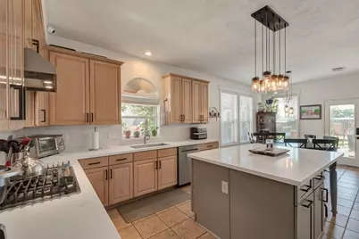 6919 S Gold River Circle, Missouri City, TX 77459 - Photo 10