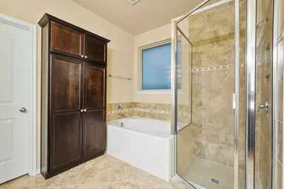 115 Meadow Valley Drive, Conroe, TX 77384 - Photo 24