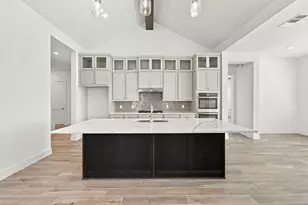 525 Dogshade Ln, Waller, TX 77484 - Photo 4