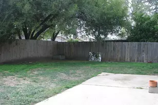 13303 Bassford Dr, Houston, TX 77083 - Photo 14
