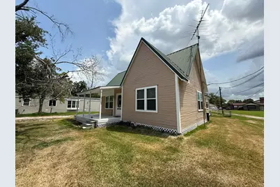 109 Maple Street, Highlands, TX 77562 - Photo 4