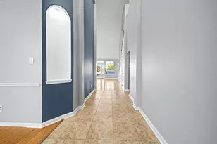 14217 Spring Knoll Ln, Rosharon, TX 77583 - Photo 4