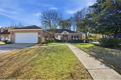 16402 Porpoise Court, Crosby, TX 77532 - Photo 4