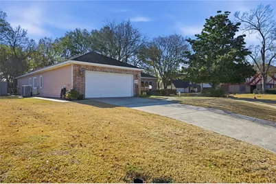 16402 Porpoise Court, Crosby, TX 77532 - Photo 2
