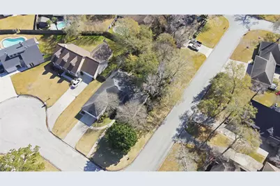 16402 Porpoise Court, Crosby, TX 77532 - Photo 8