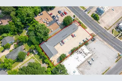 2100 Sam Houston Avenue #E, Huntsville, TX 77340 - Photo 6