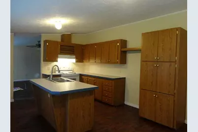 16658 Meadowcroft, Montgomery, TX 77316 - Photo 6