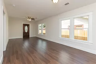 3406 Michigan St, Baytown, TX 77520 - Photo 8