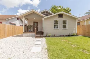 3406 Michigan St, Baytown, TX 77520 - Photo 2