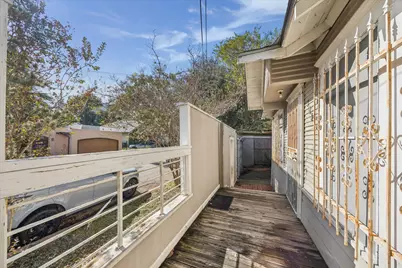 304 Bomar Street, Houston, TX 77006 - Photo 4