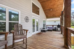 3605 Pecan Dr, Bacliff, TX 77518 - Photo 2