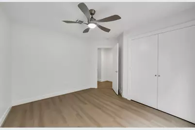 650 Westcross Street #70, Houston, TX 77018 - Photo 14