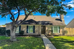 22018 Elsinore Dr, Katy, TX 77450 - Photo 2