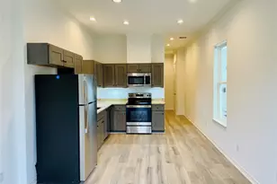 3255 Real St, Houston, TX 77087 - Photo 4