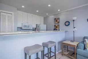 9520 Seawall Blvd, Galveston, TX 77554 - Photo 4