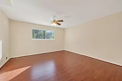 1698 Creekside Drive, Sugar Land, TX 77478 - Photo 26