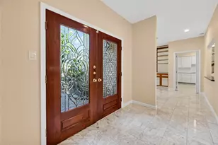 1698 Creekside Dr, Sugar Land, TX 77478 - Photo 6