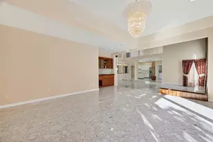 1698 Creekside Dr, Sugar Land, TX 77478 - Photo 14