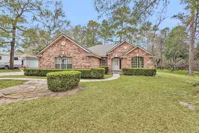2419 Carriage Ridge Lane, Conroe, TX 77384 - Photo 4