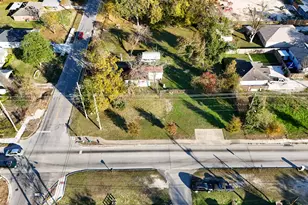 1097 Dewalt St, Houston, TX 77088 - Photo 2